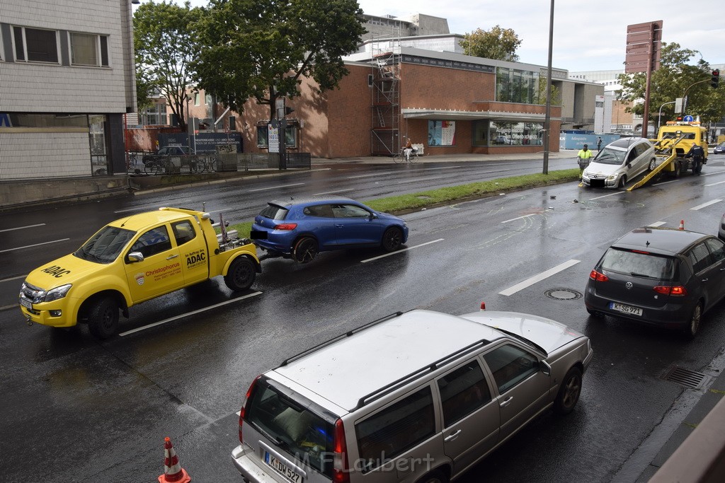 VU Koeln Nord Sued Fahrt Offenbachplatz P160.JPG - Miklos Laubert